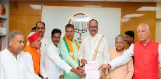उपमुख्यमंत्री बृजेश पाठक से सहकारी संस्थाओं के सभापतियों की मुलाकात, जनहित के मुद्दों पर हुआ मंथन