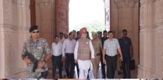 दिल्ली के उपराज्यपाल तरनजीत सिंह संधू ने किए रामलला के दर्शन, अयोध्या के विकास की जमकर की सराहना