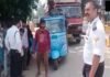 ट्रैफिक पुलिस पर रिश्वत मांगने-मारपीट के आरोप, टेंपो चालक ने बनाया वीडियो