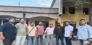 लेखपालों ने अतिरिक्त हल्कों का किया पूर्ण बहिष्कार, लंबित मांगों की अनदेखी से नाराजगी