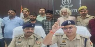 अवैध संबंध के शक में डबल मर्डर ! पति ने पिता संग मिलकर पत्नी और सास को हथौड़े से उतारा मौत के घाट, 3 गिरफ्तार