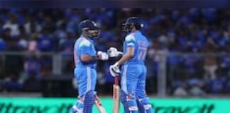 भारत ने वेस्टइंडीज को 8 विकेट से हराया, कोहली-गिल ने जड़े शतक, सीरीज में 1-0 की बढ़त