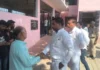 प्रसूता की मौत पर FIR में देरी, पोस्टमार्टम हाउस पर हंगामा, पैसा नहीं, न्याय चाहिए’ !