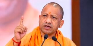 धन के अभाव में किसी छात्र की पढ़ाई नहीं रुकेगी: सीएम योगी