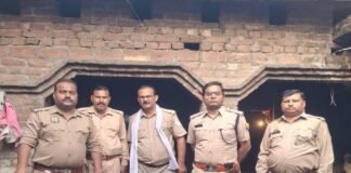 नेकपुर चौरासी में आबकारी विभाग की दबिश, 10 लीटर कच्ची शराब बरामद