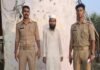 बिजनौर में डीएम-एसपी के सामने मस्जिद से आई तेज आवाज, लाउडस्पीकर उतरवाया, मुअज्जिन गिरफ्तार