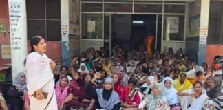 मानदेय बढ़ोतरी की मांग को लेकर आशा कार्यकर्ताओं ने किया कार्य बहिष्कार, 1 से 15 अक्टूबर तक हड़ताल का ऐलान