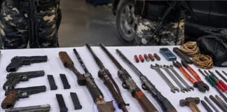 बंगाल STF ने अवैध हथियार बनाने वाली फैक्ट्री का किया भंडाफोड़, पुलिस ने आर्म्स एक्ट के तहत जांच की शुरू, मालिक फरार