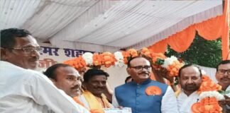 विमल कटियार बने प्रदेश अध्यक्ष उपमुख्यमंत्री ब्रजेश पाठक ने किया सम्मान