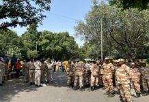 इंडिया गेट से जंतर-मंतर तक मार्च से पहले दिल्ली में 5,000 पुलिसकर्मी तैनात, ड्रोन से की जा रही निगरानी